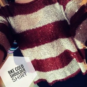 BKE metallic cold shoulder shirt